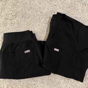 Figs scrub set- Catrina top and Zamora jogger